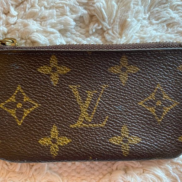 Louis Vuitton Brown Key Pouch Monogram Pochette Cles Wallet Chain LV HOST PICK - Picture 1 of 6